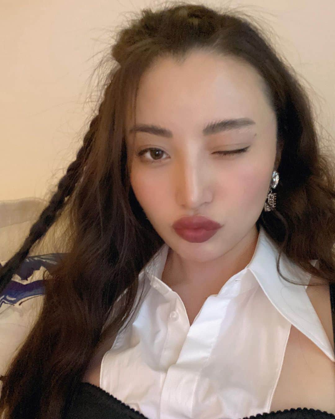 のインスタグラム：「🦋」