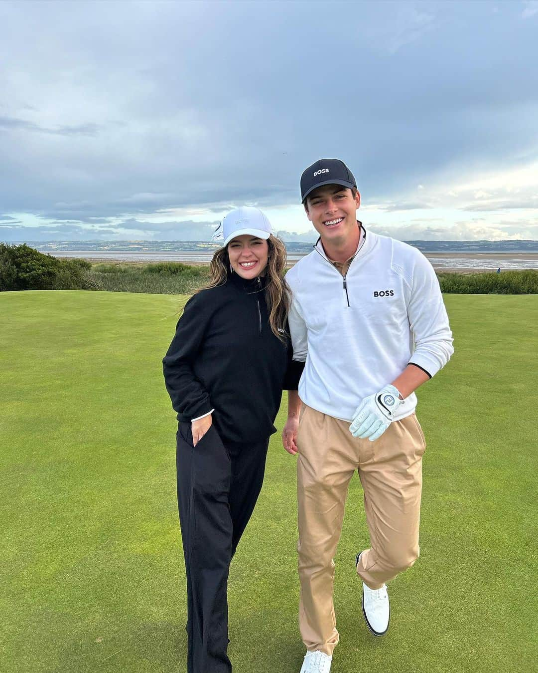 Blake Grayさんのインスタグラム写真 - (Blake GrayInstagram)「If y’all don’t know already.. I love golf 😂 yesterday I had the privilege to go out to Liverpool and play on one of the most iconic courses ever.. in Pro conditions!! Man was it tough.. and super nerve wracking  hahaha. Thank you @theopen for such an amazing experience 🙏🏼 I’ll never forget it ! #TheOpenInvitaitonal」7月18日 0時48分 - blakegray