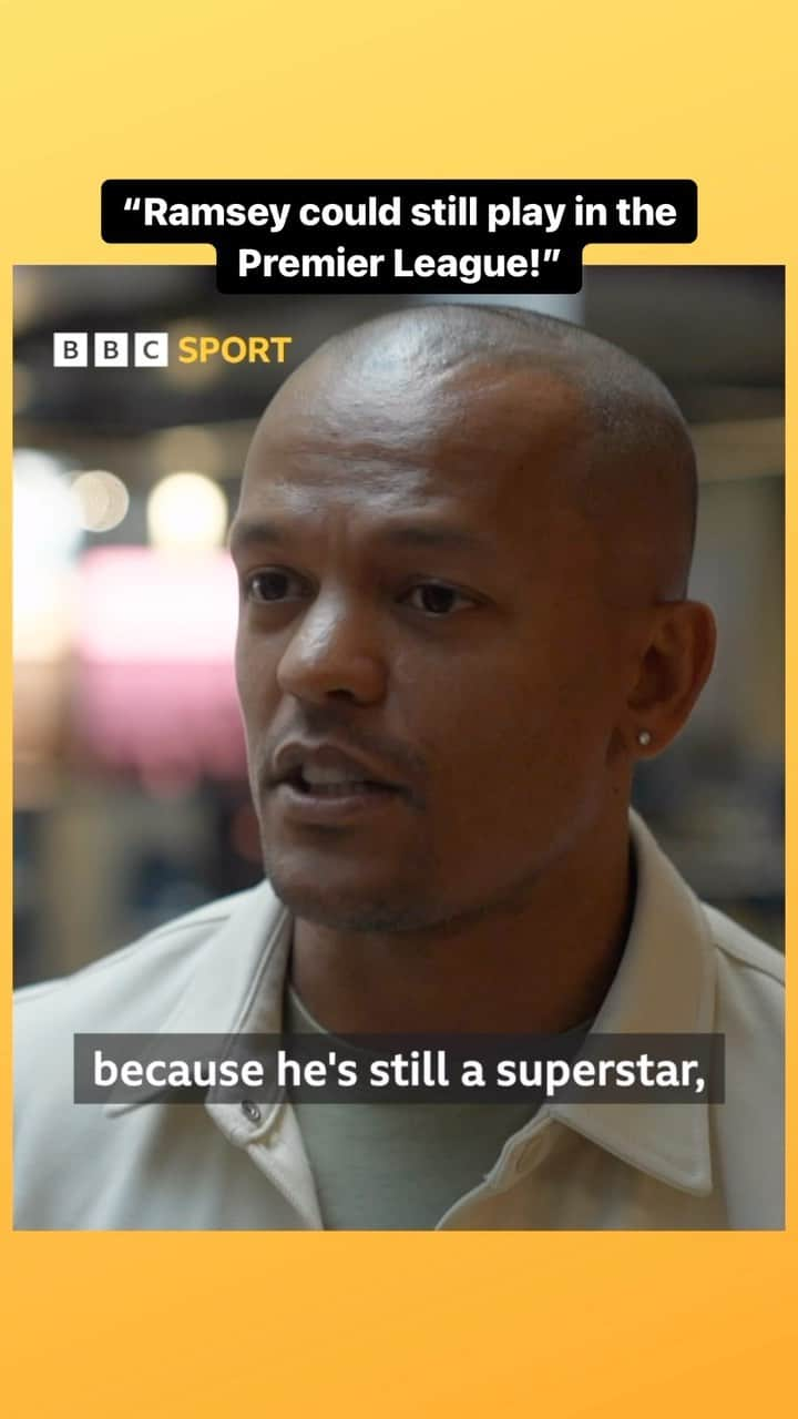 ロバート・アーンショウのインスタグラム：「Robert Earnshaw is LOVING Aaron Ramsey’s return to Cardiff City 😍🔥  #BBCFootball #Cardiff #CCFC #Bluebirds」