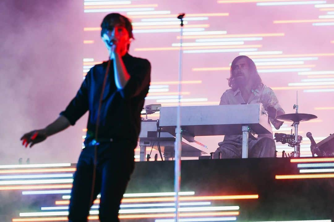 フェニックスさんのインスタグラム写真 - (フェニックスInstagram)「Merci les Vieilles charrues!!! 🔥🔥🔥 Photos by @rogerdominh」7月18日 1時42分 - wearephoenix