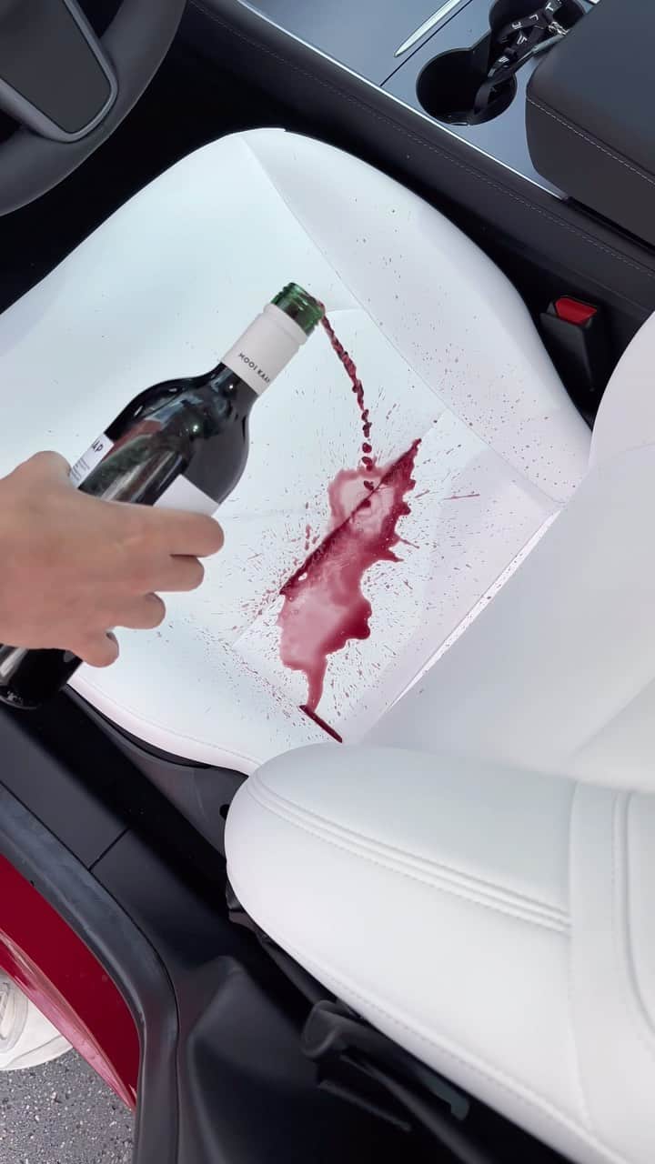 Teslaのインスタグラム：「Stain-resistant & easy to clean」