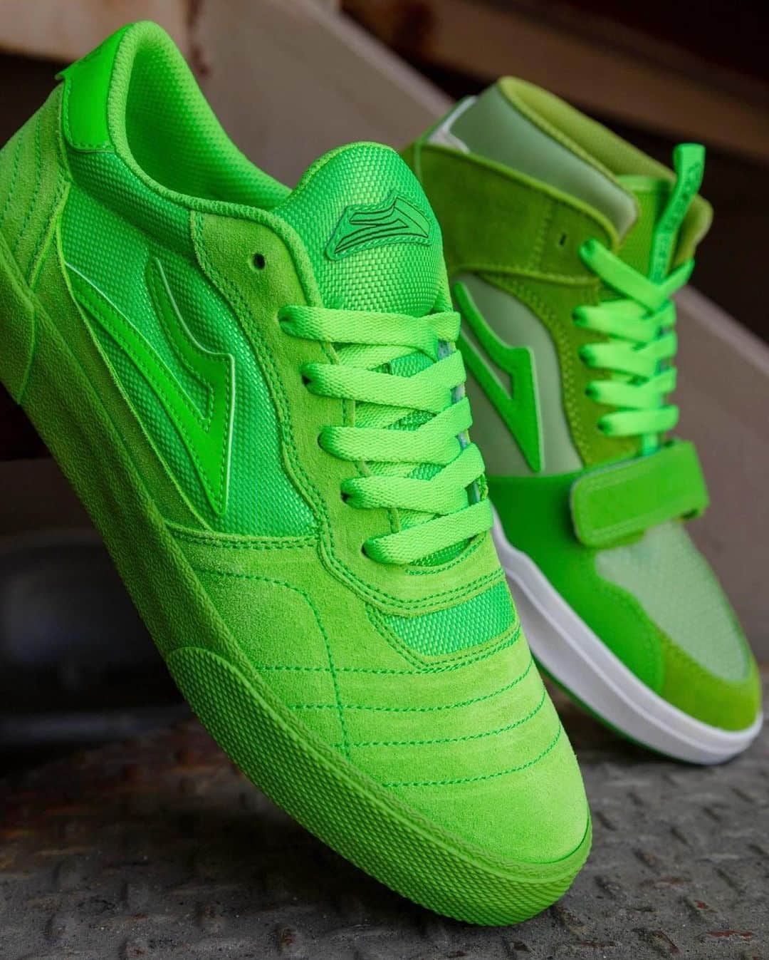 ラカイリミテッドフットウェアのインスタグラム：「@303boards 🤝  Yeah Right Cambridge and Telford Mid 💚 Support your local ✔️ #Lakai」