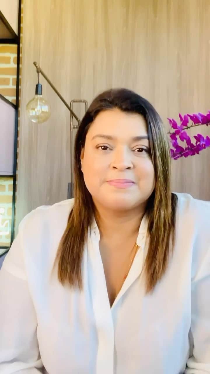 Preta Gilのインスタグラム：「Um vídeo antigo, pra dizer que João Donato é eterno!!! Meus sentimentos a toda a família, amigos e fãs!!! Te amo eternamente 🤍  Vídeo de 2020, quando me curei da primeira vez que tive COVID.」