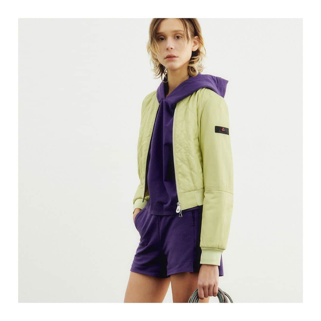ピューテリーのインスタグラム：「An evergreen model transcending seasons and fashion: a short soft leather bomber jacket | BUSALL #PeutereyAttitude #Peuterey #SS23」