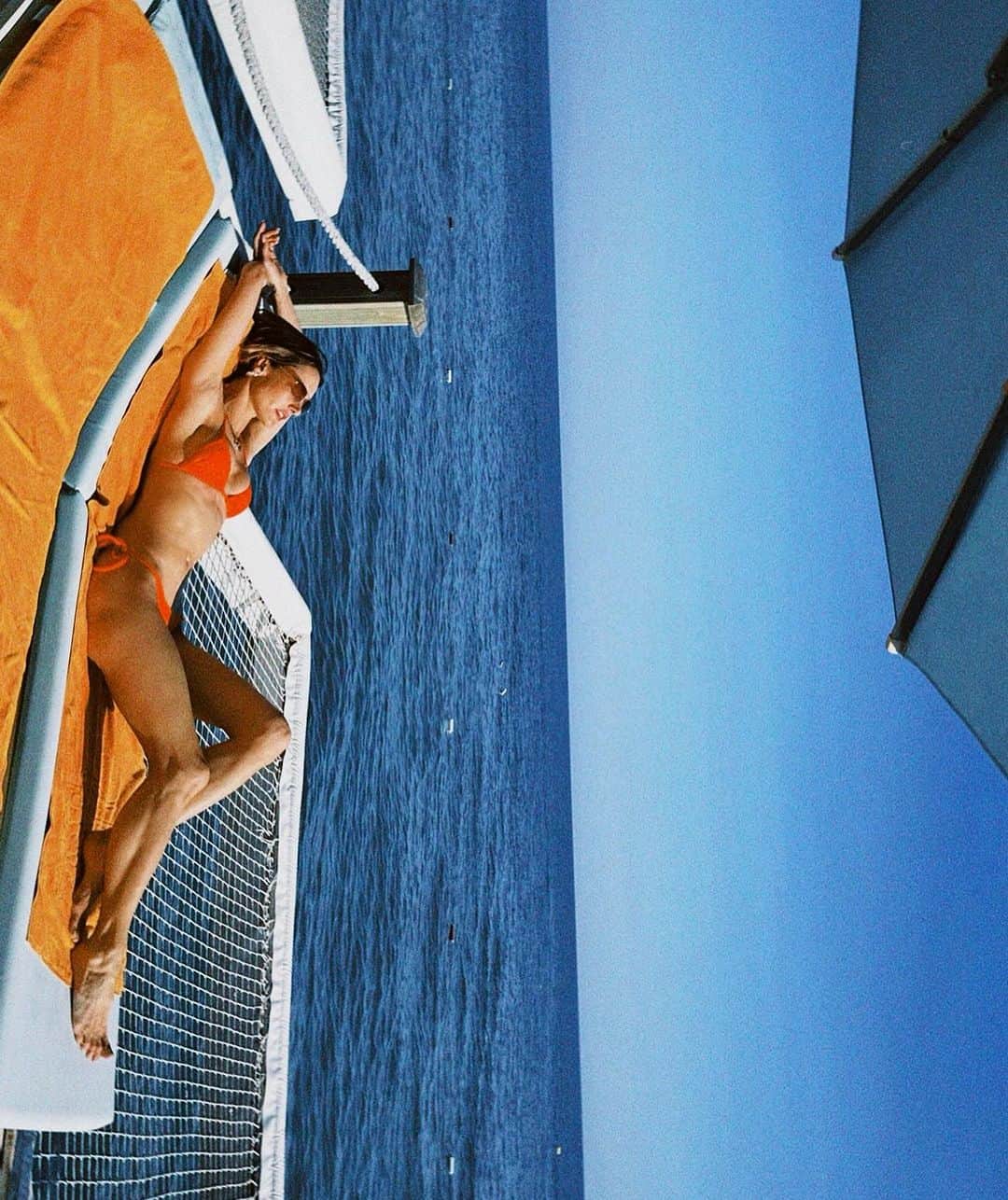 アレッサンドラ・アンブロジオさんのインスタグラム写真 - (アレッサンドラ・アンブロジオInstagram)「My favorite kind of Monday 🧡💦   #kayapalazzohotels #palazzomansions #mypalazzo」7月18日 3時31分 - alessandraambrosio