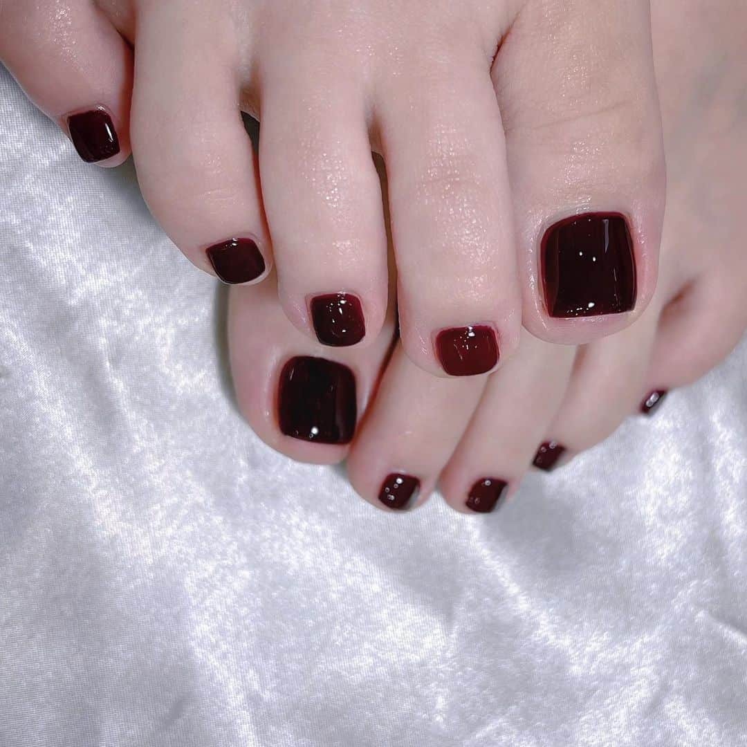 なかやまちえこさんのインスタグラム写真 - (なかやまちえこInstagram)「あきいろ⠀ ⠀ @aby_sharenail #nail #nails #nailart #ネイル #美甲 #ネイルアート  #japanesenailart #manucure #japanesenails #manicurist #gelnails #أظافر #네일아트 #미용  #เพ้นท์เล็บ #artedeuñas #เพ้นท์เล็บเจล #ジェルネイルデザイン #ネイルデザイン #nagelkunst #ワンカラーネイル #ボルドーネイル #bordeauxnails」8月15日 23時41分 - chiekonakayama