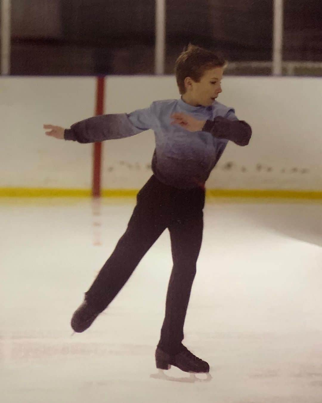 ティモシー・ドレンスキーのインスタグラム：「Well it’s been quite a run. Skating has been my life for 25 years now. It is not my identity, but it has been a big part in shaping the man that I am today. From the little kid who just wanted to jump and spin, to the competitor who wanted to prove himself, and finally the performer who loves to express himself, it has been a constant that has been there for almost my entire life. Skating is where I feel most at home. There is nothing like that gliding feeling… Even though skating will not be my “job” any more, I will continue to skate for the rest of my life.  All good things must come to an end as they say, and I’m very excited to switch gears and change my life priorities. I am starting a new job as a bridge inspector next week and I am pumped to devote my time and energy into something new.  I am so excited for the future and I cannot wait to keep growing the family that my wife, @sarah_kat_dee , and I have started. I am ready to start working and living for others now, rather than only living for myself - for I feel that that is what we are all meant to do. Skating, you will always be a part of me. I love you!!!」