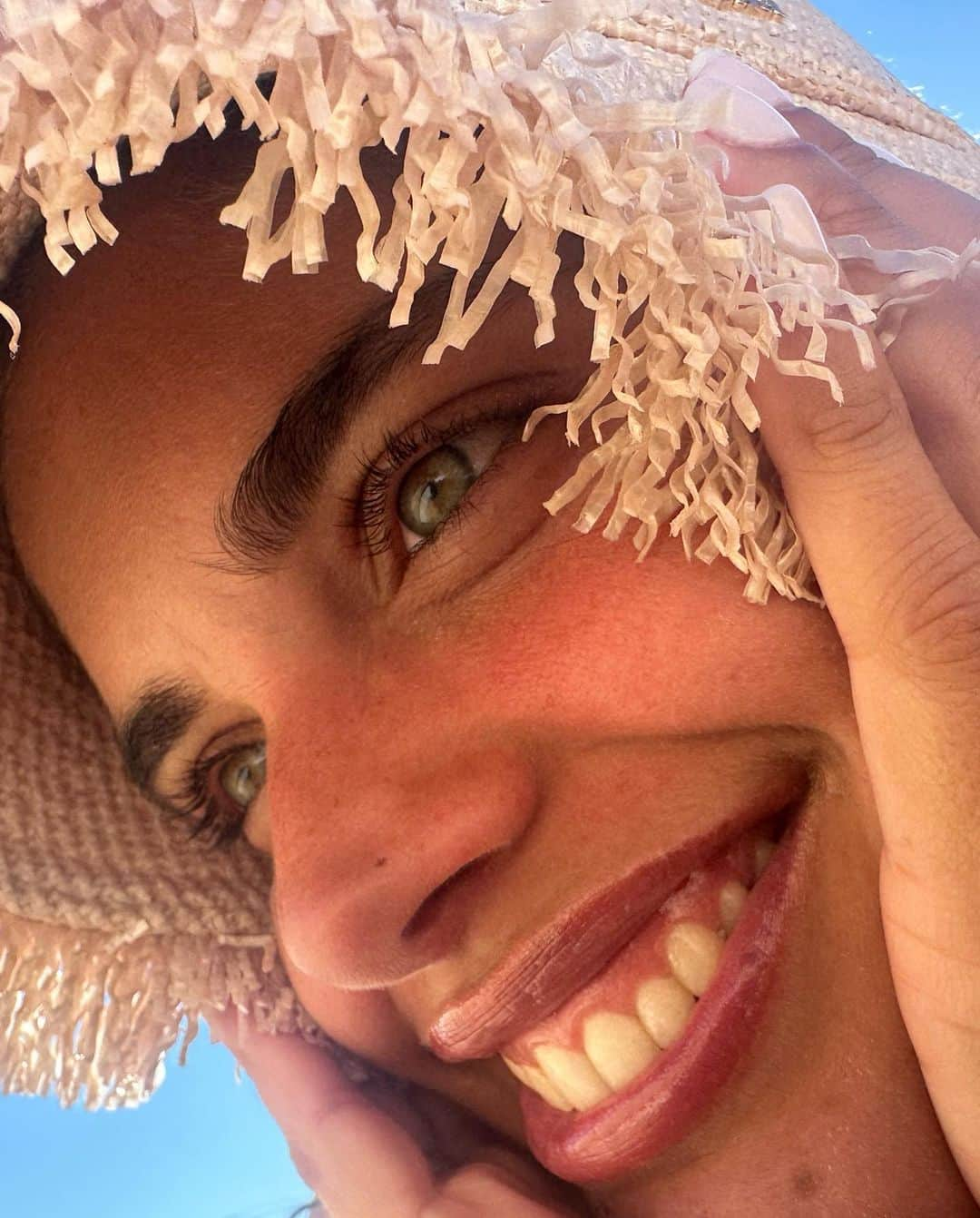 サラ・サンパイオさんのインスタグラム写真 - (サラ・サンパイオInstagram)「My job is beach.」8月16日 0時48分 - sarasampaio