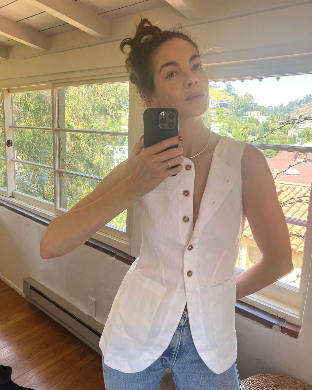 のインスタグラム：「Happy Twosday! Top was too cute I wore it two days in a row. 🕊️ @posse」