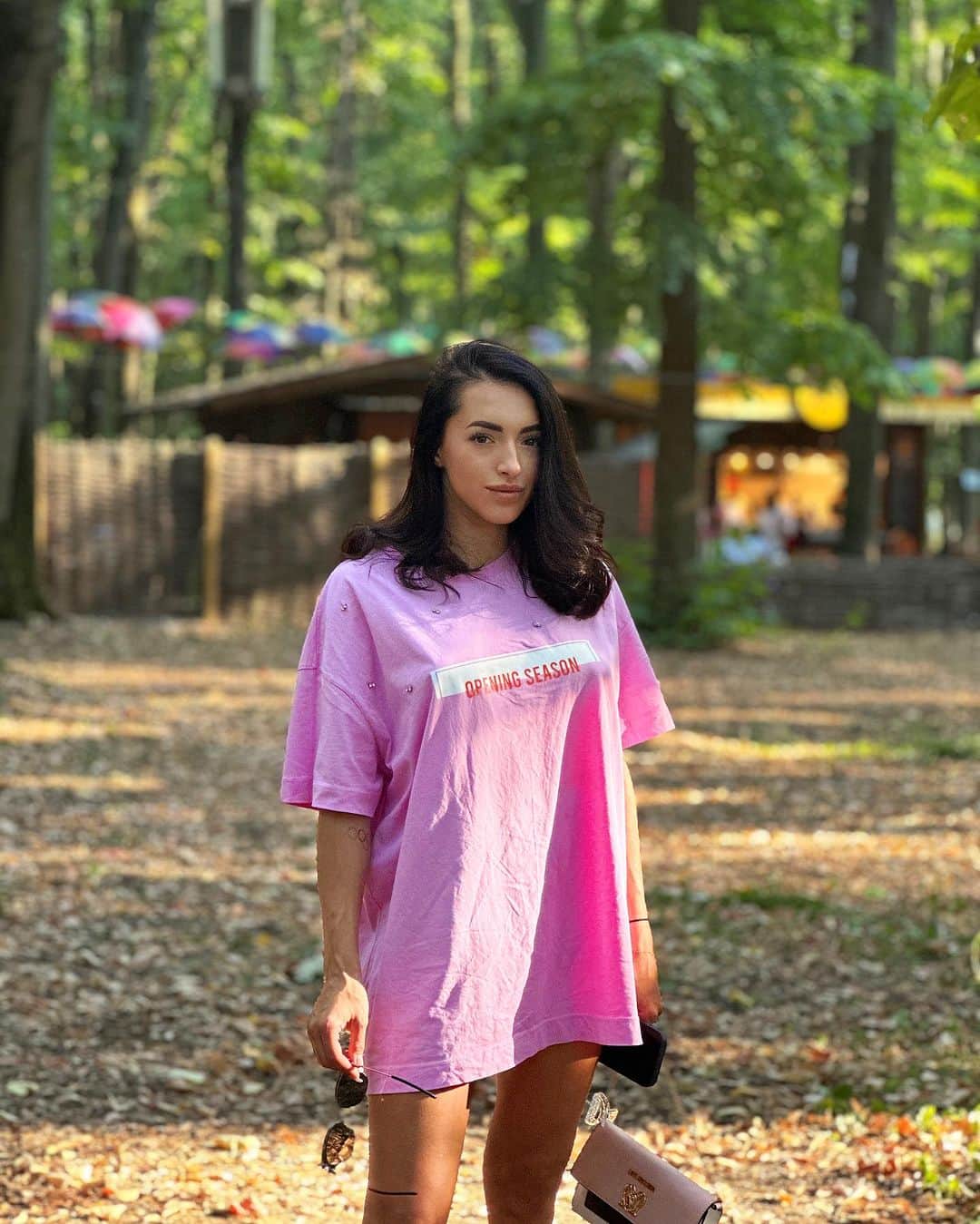 ラリサ・ヨルダケさんのインスタグラム写真 - (ラリサ・ヨルダケInstagram)「Liniste 🤍」8月16日 2時01分 - larisa_iordache