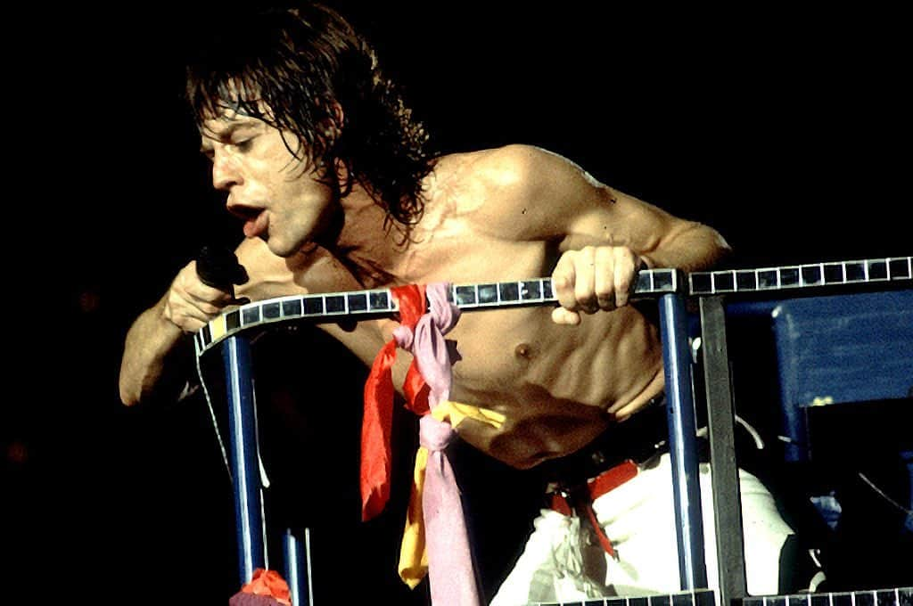 The Rolling Stonesさんのインスタグラム写真 - (The Rolling StonesInstagram)「Mick on stage during the Tattoo You Tour, 1981 🔥  📸: Paul Natkin  #therollingstones #rollingstones #mickjagger」8月16日 3時22分 - therollingstones