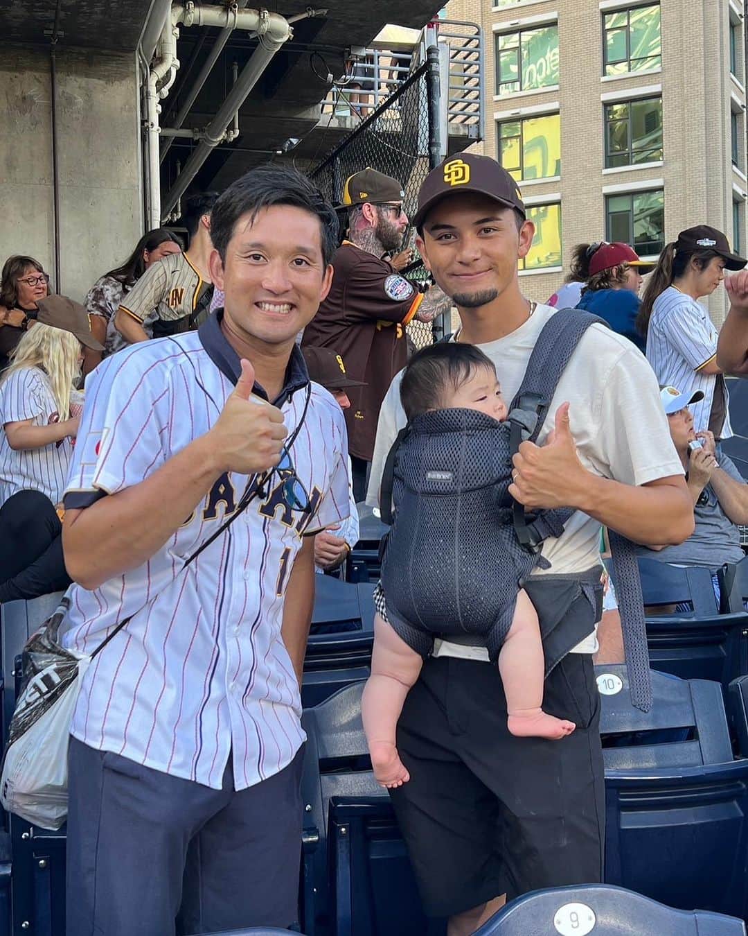 鈴木優のインスタグラム：「この間、 サンディエゴでたまたま杉谷さんに会いました😎  東京の高校出身の先輩ということで 勝手に親近感湧いていましたが、 とても優しくてみんなに愛されている理由が よく分かりました🤲  またぜひ会いたいです👍」