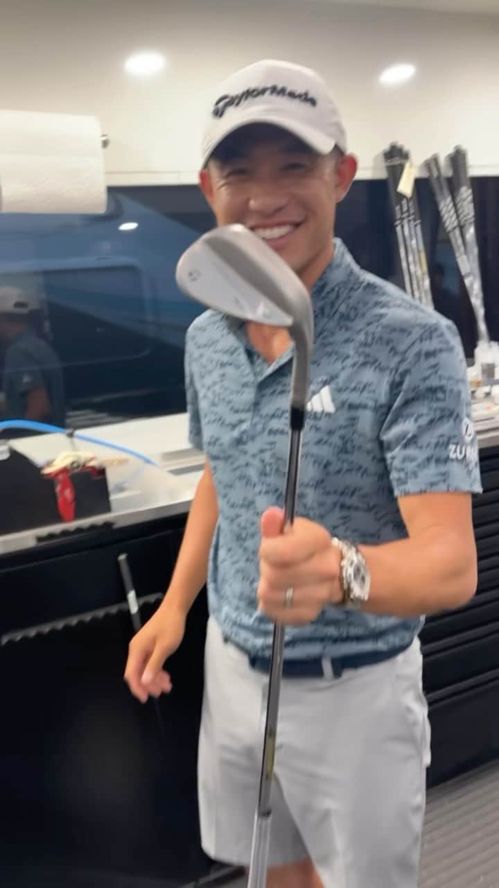 コリン ・モリカワのインスタグラム：「Nothing better than brand new wedges. Let’s go make some more birdies this week. #MG4Wedge」