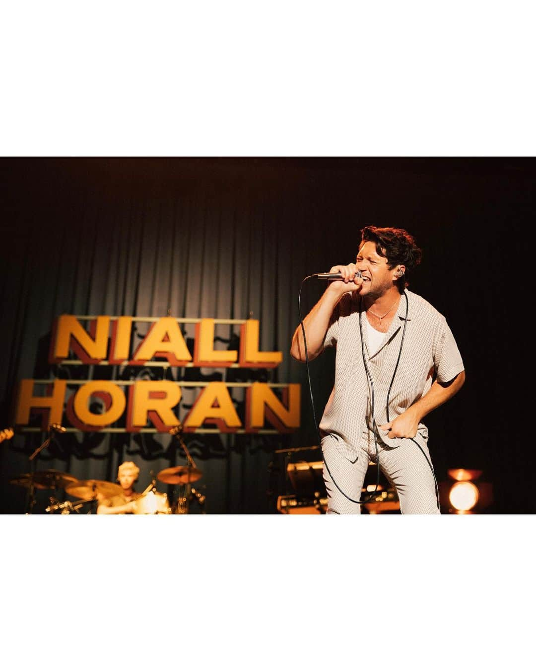 ナイル・ホーランさんのインスタグラム写真 - (ナイル・ホーランInstagram)「Obrigado Portugal 🇵🇹」8月12日 3時13分 - niallhoran