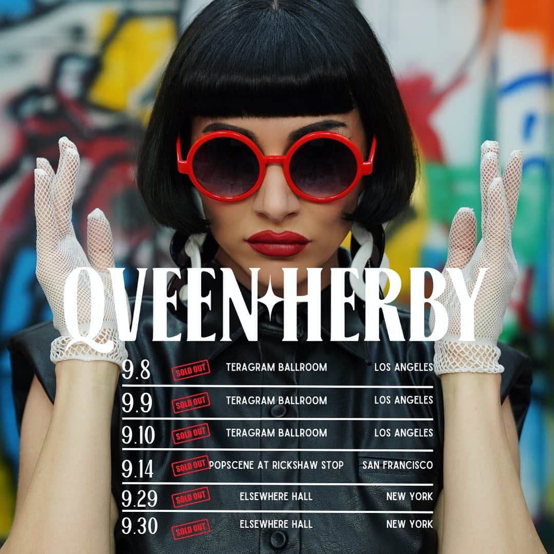 カーミンのインスタグラム：「MY 1st SOLD OUT TOUR 🥹❤️ thank you thank you cannot wait to see you all」