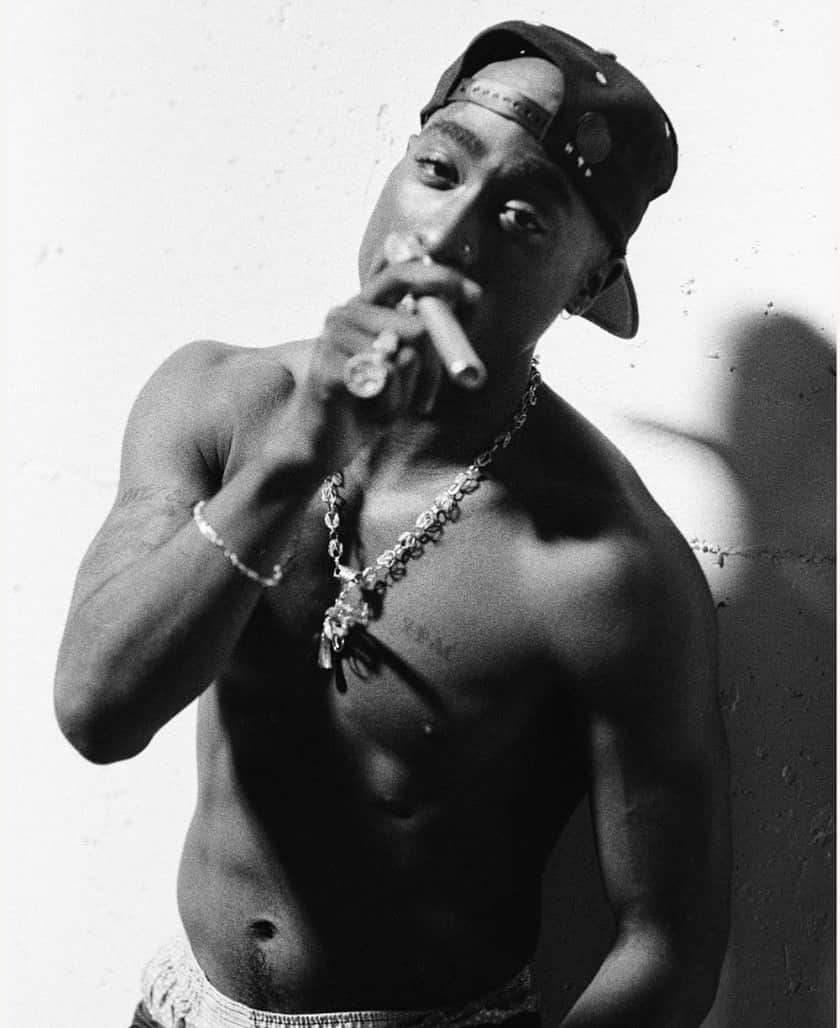 2Pacさんのインスタグラム写真 - (2PacInstagram)「“I remember, break dancing & Melle ...