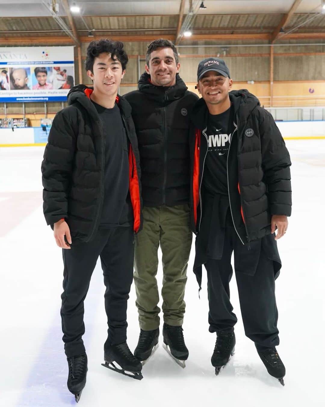 ネイサン・チェンのインスタグラム：「2 legends + me🫶 absolute honor spending this past week in Spain!!!」