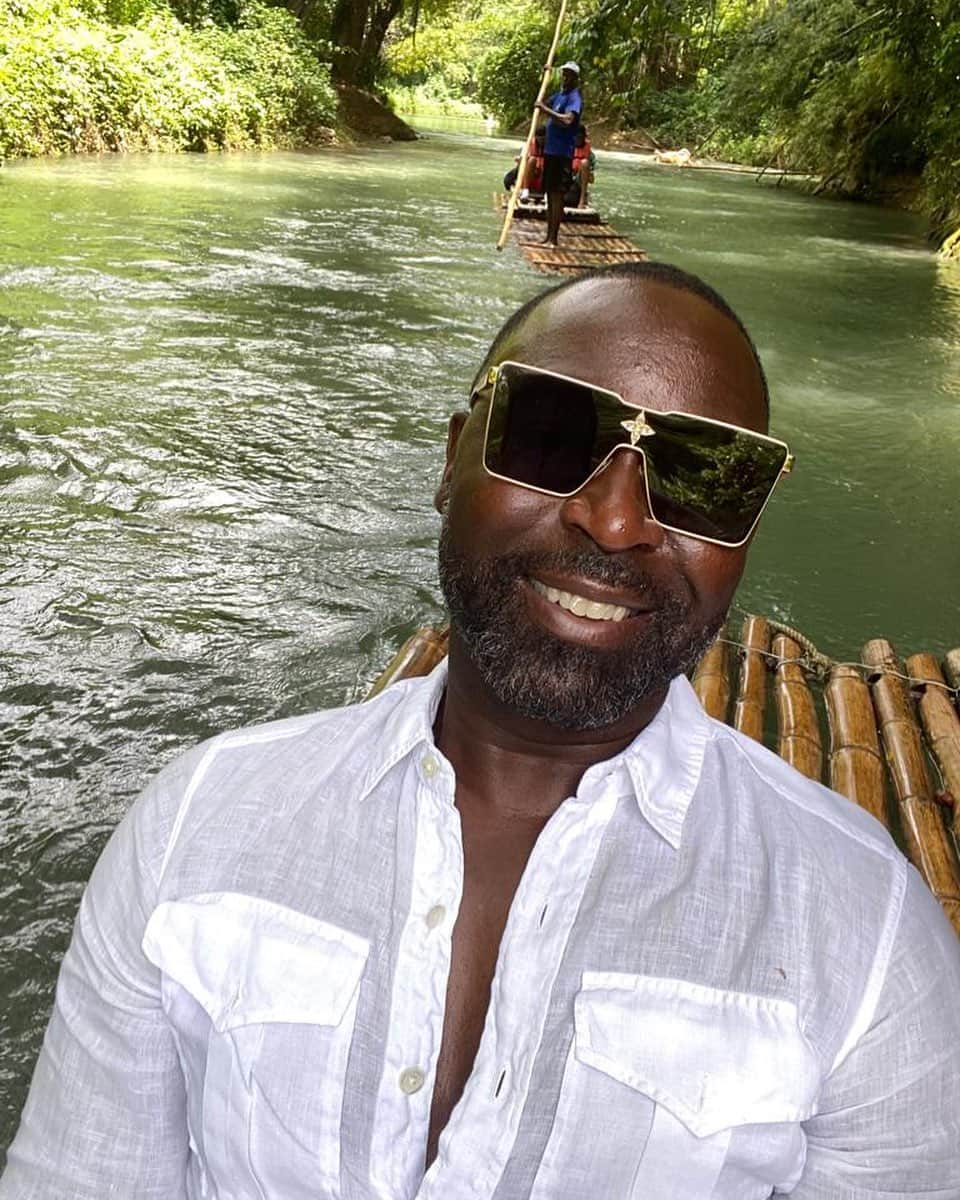 アンディ・コールのインスタグラム：「Pon De River ❤️」