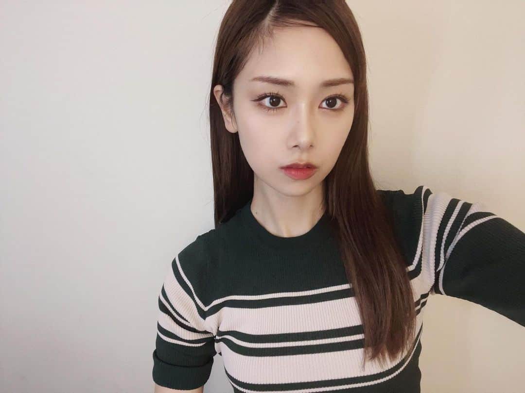 松田リマのインスタグラム：「. 前髪なし、カラコンなし、メイクはまあほどほどの濃さ」