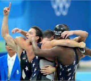 マイケル・フェルプスさんのインスタグラム写真 - (マイケル・フェルプスInstagram)「One of my favorite races😍😍 15 years ago 😳🤪 🇺🇸 4x100 free relay 2008」8月12日 8時32分 - m_phelps00