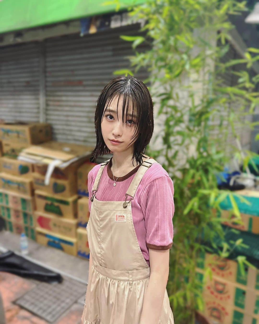 髙橋ひかるのインスタグラム：「. びしょ濡れ朱莉🌧️ ハレーションラブ　第2話 本日深夜24時〜」