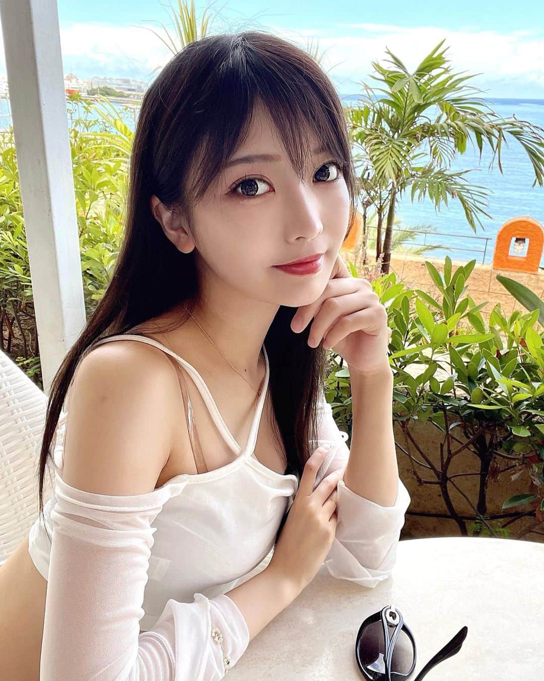 吉沢朱音のグルメインスタ