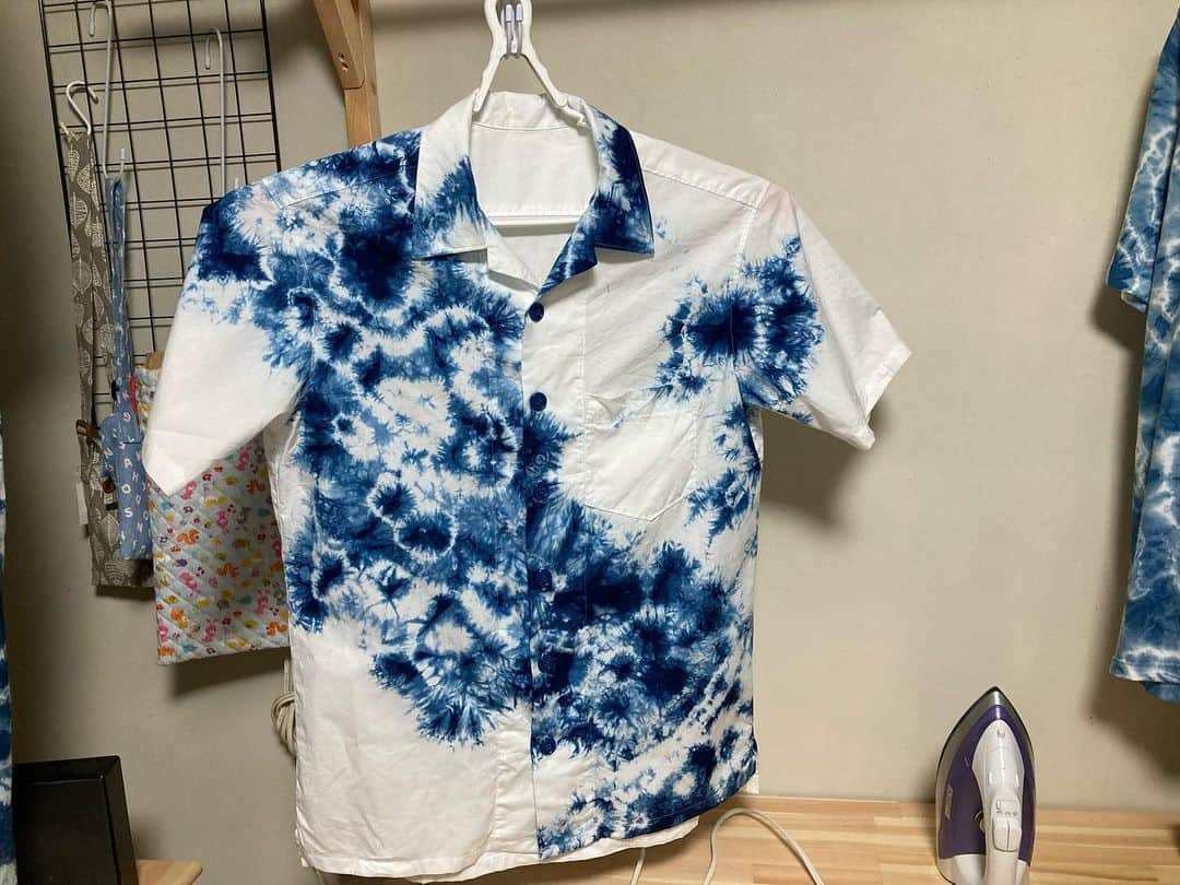 わっしー教授さんのインスタグラム写真 - (わっしー教授Instagram)「Indigo dyeing CONTON No.101. Hawian shirts.」8月12日 19時40分 - wassiitoyo