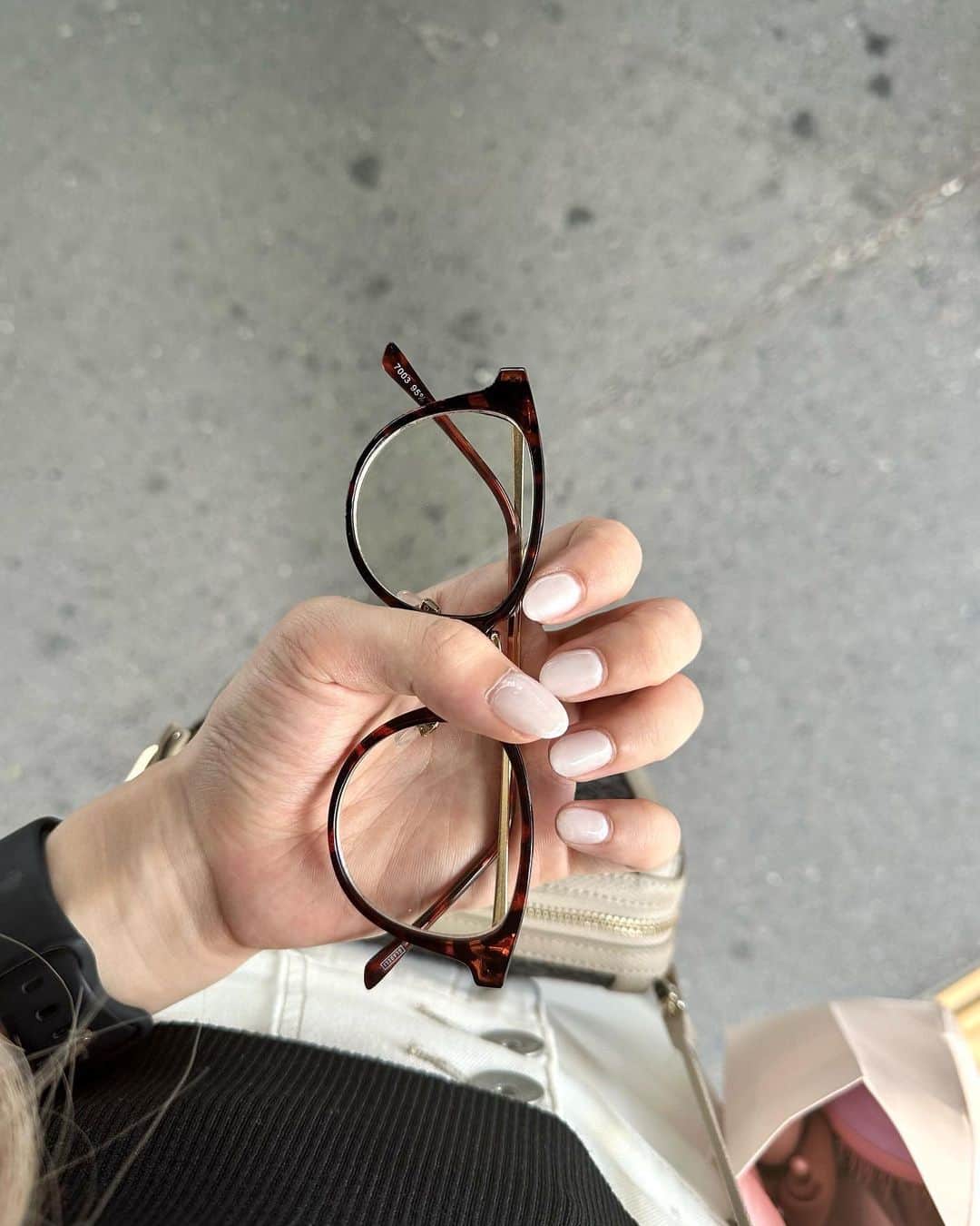のインスタグラム：「.  にゅーねいる🤍 シンプルな気分だった〜〜＾＾  #ネイル #ネイルデザイン #ワンカラー」