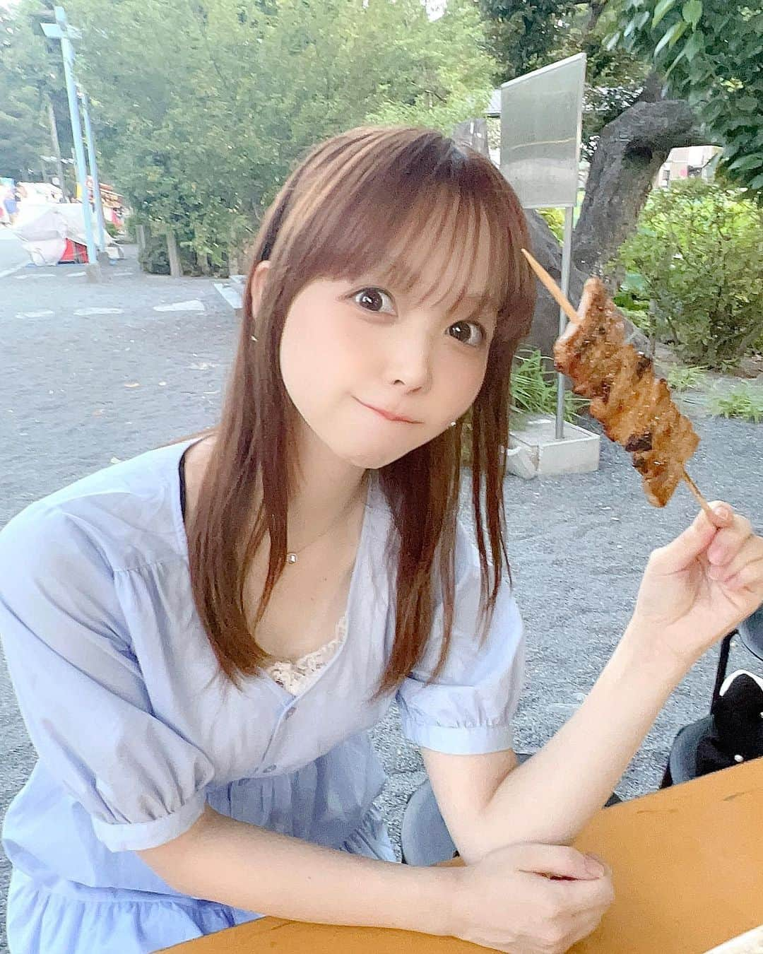 ハルナさんのインスタグラム写真 - (ハルナInstagram)「☁️ ． ⁡ お祭りいったらなに食べるー？ これはカルビ串🐷 ⁡ ． ． #過去pic #私服コーデ #夏コーデ #お祭り #屋台 #フォロー #いいね返し #좋아요 #좋아요환영‪ #photography #likesforlike #instalike #followers #followforfollowback #japan #japanesefood #nippon #ootd #fashion #fashionstyle #fashiongram #instagood #instamood」8月12日 20時00分 - haruna_h616