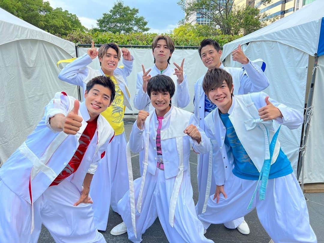 田村侑久のインスタグラム：「今日は10チャン縁日のイベントに参加させてもらいました🥰🥰  そして終わった後はアサヒビール中部エリア応援大使としてみなさんと乾杯をさせてもらいました😊  #10チャン縁日  #横丁ダルマサワー  #スーパードライ　#PR」
