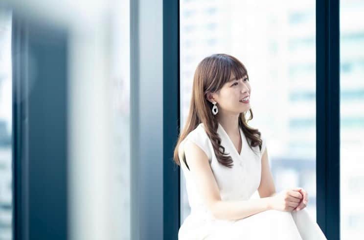 西澤由夏さんのインスタグラム写真 - (西澤由夏Instagram)「フォトエッセイ出版を機に、 文春オンラインさんに 取材をしていただきました！  前編・後編と 続けてお読みいただけたら嬉しいです。 (記事リンクはストーリーに貼ります✈︎)  これまで話したことのない過去についても 話しています。」8月12日 12時18分 - yknszw