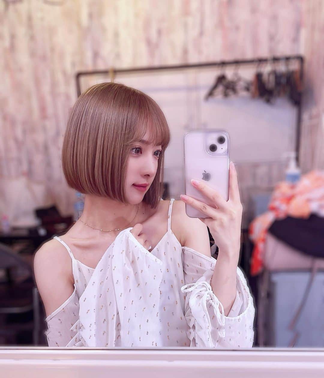 池田ショコラのインスタグラム：「髪あかるいよ🧒✌️いいでしょ😘すきでしょ😘かわいいでしょ😘  長さはちょっとみじかめにした🧒」