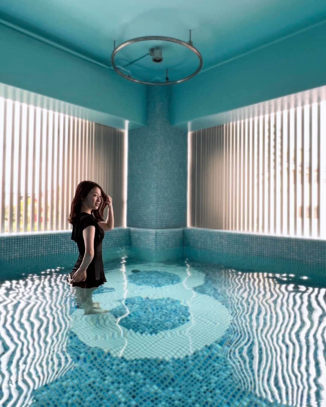 本谷亜紀のインスタグラム：「8HOTEL SHONAN FUJISAWAに二回目の訪問🧖以前よりもサウナの温度が改善されててめちゃくちゃ整えました🎵本当に綺麗な施設！！  それから前回もおいしくて、お店の方が優しくて感動したfu-fu shisenさんへ🍚体に優しい中華がいただけるの✨このとき喘息が酷かったんだけど、お茶とか提案してくれて本当にありがたかった。締めの麺も絶品です！ぜひ8hotelとセットでみんなにも行ってほしいな！！  #fufushisen @fufushisen   #8hotelshonanfujisawa #サウナ #サウナ部 #サウナ好き #サウナ女子 #サウナイキタイ #サウナのある暮らし #藤沢 #藤沢グルメ #藤沢ランチ」