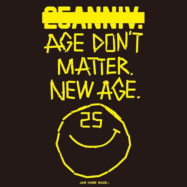 ジャムホームメイドさんのインスタグラム写真 - (ジャムホームメイドInstagram)「「思いやりと笑顔」で 25 年。  1998年のブランド誕生から四半世紀。 おかげさまでJAM HOME MADEは25周年を迎えます。  25thアニバーサリーのコンセプトは「AGE DON'T MATTER.(年は関係ない。)」  ブランドの創成期から大切にしてきた「思いやりと笑顔」に年は関係なく、これまでもこれからも変わらない姿勢を貫いていくことを込めたメッセージです。  お問い合わせはTEL、LINEから承っております。 JAM HOME MADE 東京店 TEL:03-3478-7113   「Yellow」 Production 未来想像舎 Produce & Photo Kenichi Yoshida Style & Direction Kazuma Asami Photo & Edit Julian Seslco  #jamhomemade #ジャムホームメイド #アクセサリー #jewelry #ユニセックス #ユニセックスファッション #ユニセックスアクセサリー #シルバージュエリー #silverjewelry #千駄ヶ谷 #原宿 #北参道 #ネックレス #リング #ブレスレット #イヤカフ #セーフティピン」8月12日 14時44分 - jamhomemade_shop