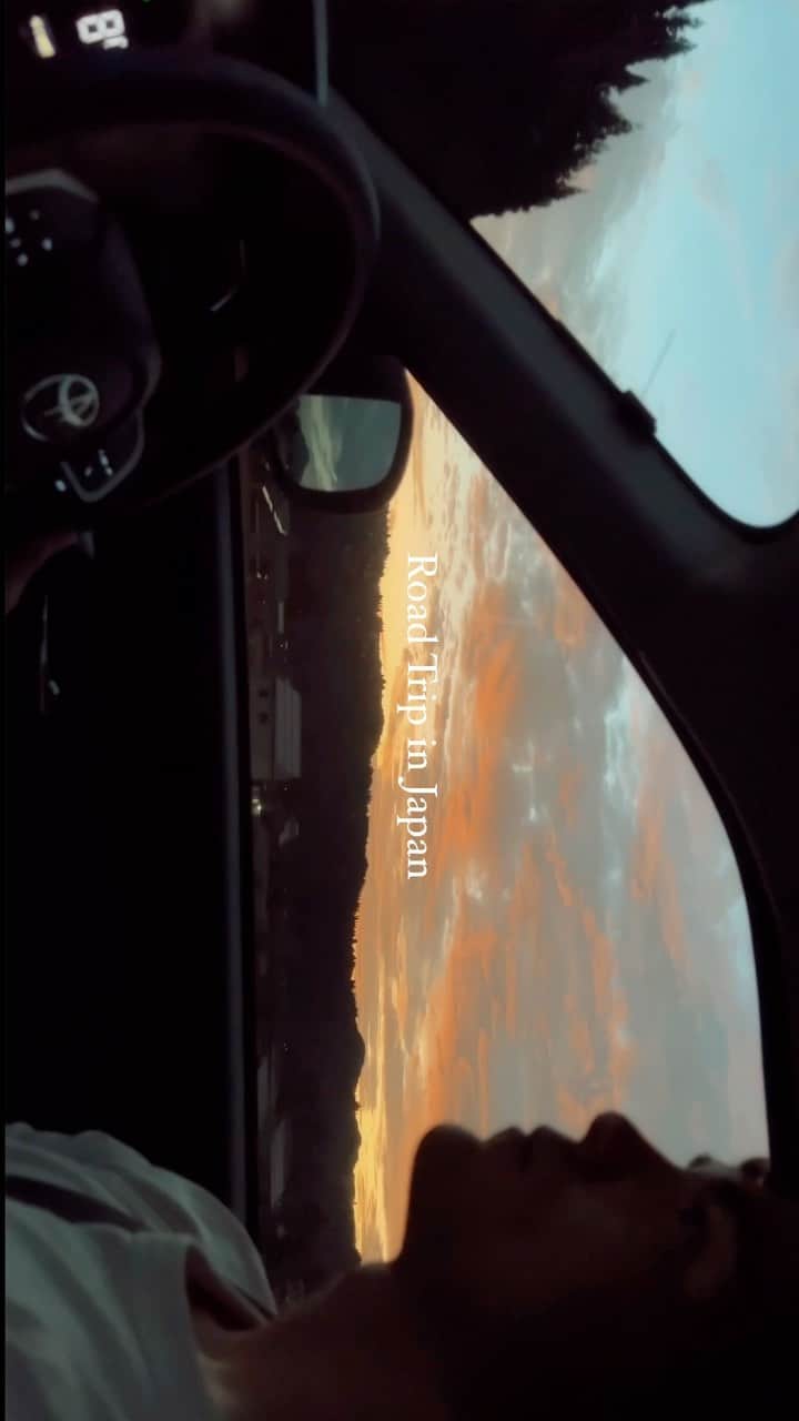 のインスタグラム：「little recap from today✨  Road Trip with my friends!! Such a nice start for my summer vacation 🌻🌻」
