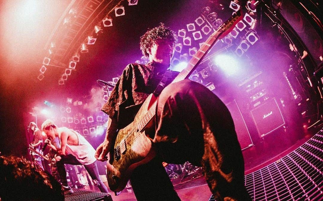Sugiさんのインスタグラム写真 - (SugiInstagram)「“RE:ADMISSION” LIVE HOUSE TOUR 2023 at 大分 DRUM B-0 ENTHありがとう！❤️これぞライブハウス！あちあち！🔥 Photos by @yamada_mphoto」8月12日 16時06分 - sugi_coldrain