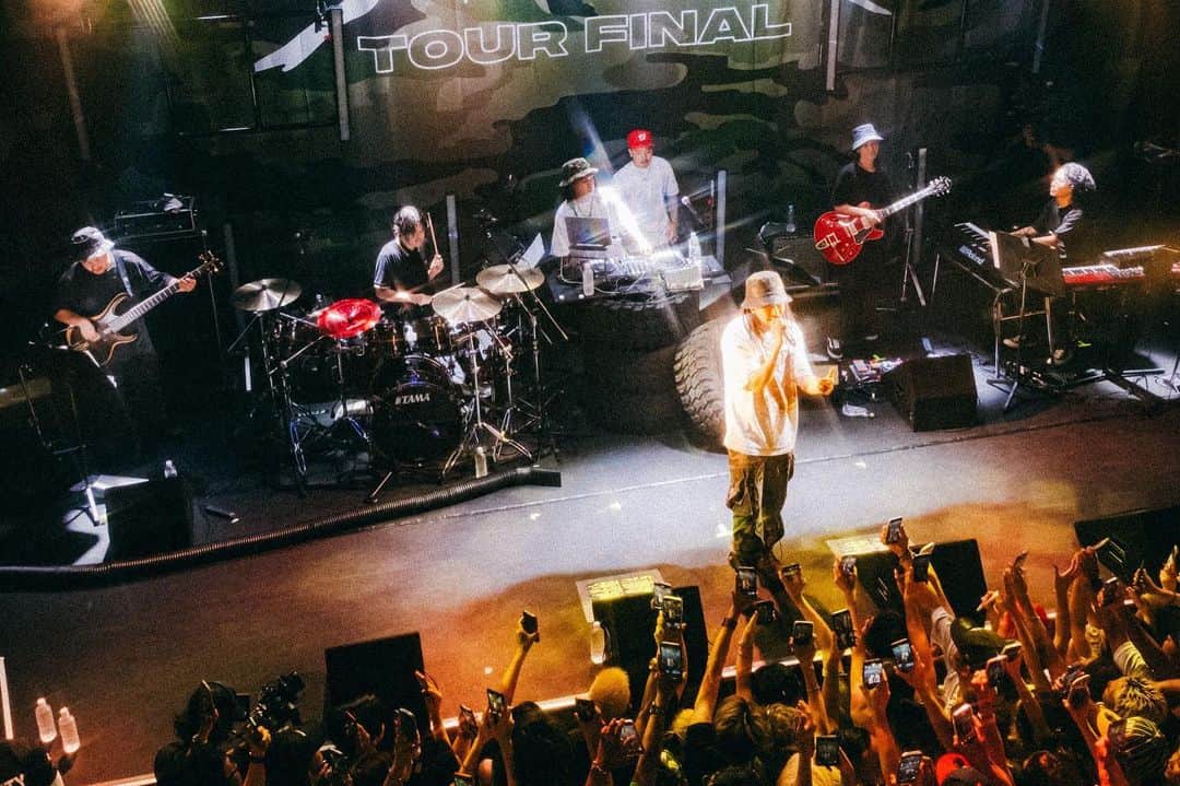 磯貝一樹さんのインスタグラム写真 - (磯貝一樹Instagram)「@yellowbucks_tttg  ¥ellow Bucks Survive Tour Final  Nagoya 最高でした」8月12日 17時33分 - kazuki_isogai