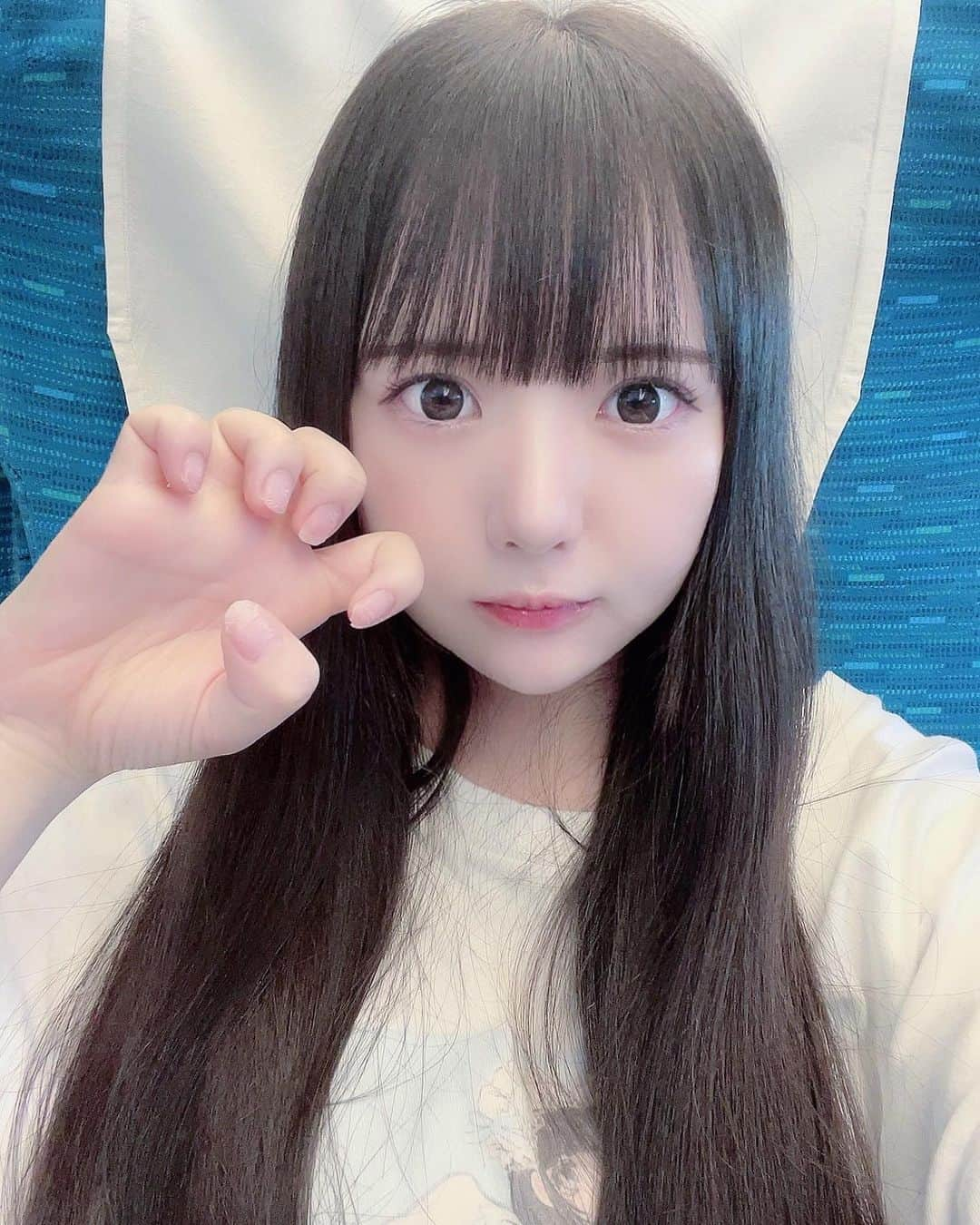 永月十華さんのインスタグラム写真 - (永月十華Instagram)「名古屋って近いよね、ぼーっとしてたらすぐ着く👶🏻  #新幹線 #名古屋 #観光」8月12日 18時13分 - touka_nonfic