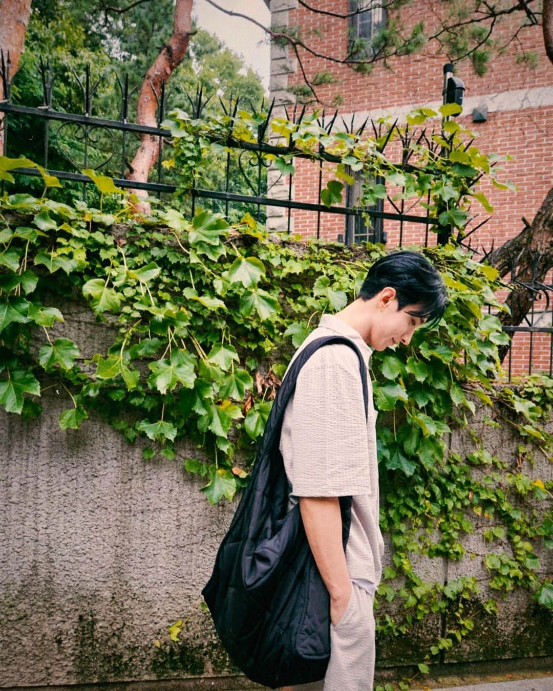 ドギョムさんのインスタグラム写真 - (ドギョムInstagram)「🌳」8月12日 18時31分 - dk_is_dokyeom