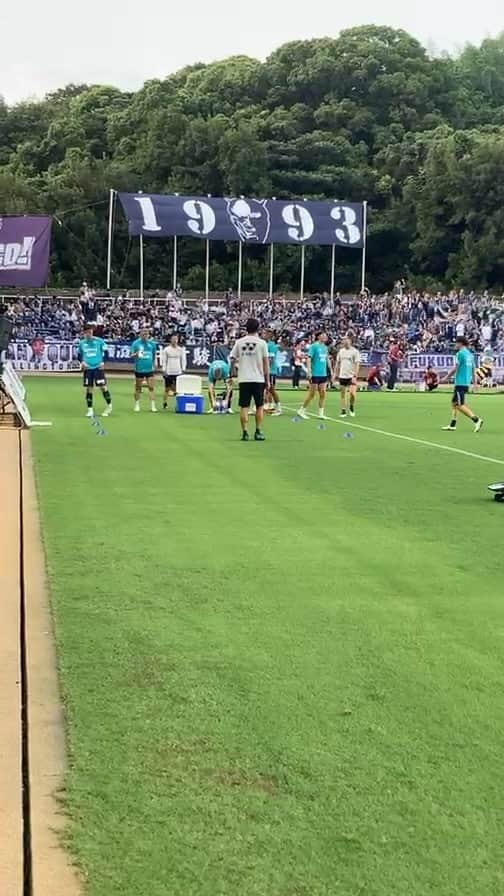 アビスパ福岡のインスタグラム：「ウォーミングアップシーンをお届けしました。  本日の横浜FC戦、応援よろしくお願いします⚽️  #アビスパ福岡」