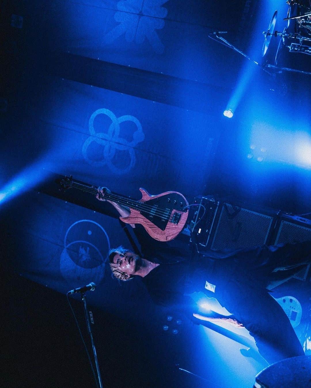 YU-KIさんのインスタグラム写真 - (YU-KIInstagram)「Zepp Osaka Bayside ありがとう🔥🔥🔥 またまたアツい夜でした！  SHADOWSとこの日を迎えられたことが嬉しいし、 やっぱりめちゃくちゃカッコよかった🔥 またすぐに🫶  NOISEMAKERお次は Zepp DiverCity TOKYO ワンマンです！！  カマす🔥  📸 by @nekoze_photo   #NOISEMAKER #SHADOWS #zepposakabayside  #Osaka #ヘチマ」8月12日 19時00分 - noisemakeryuki