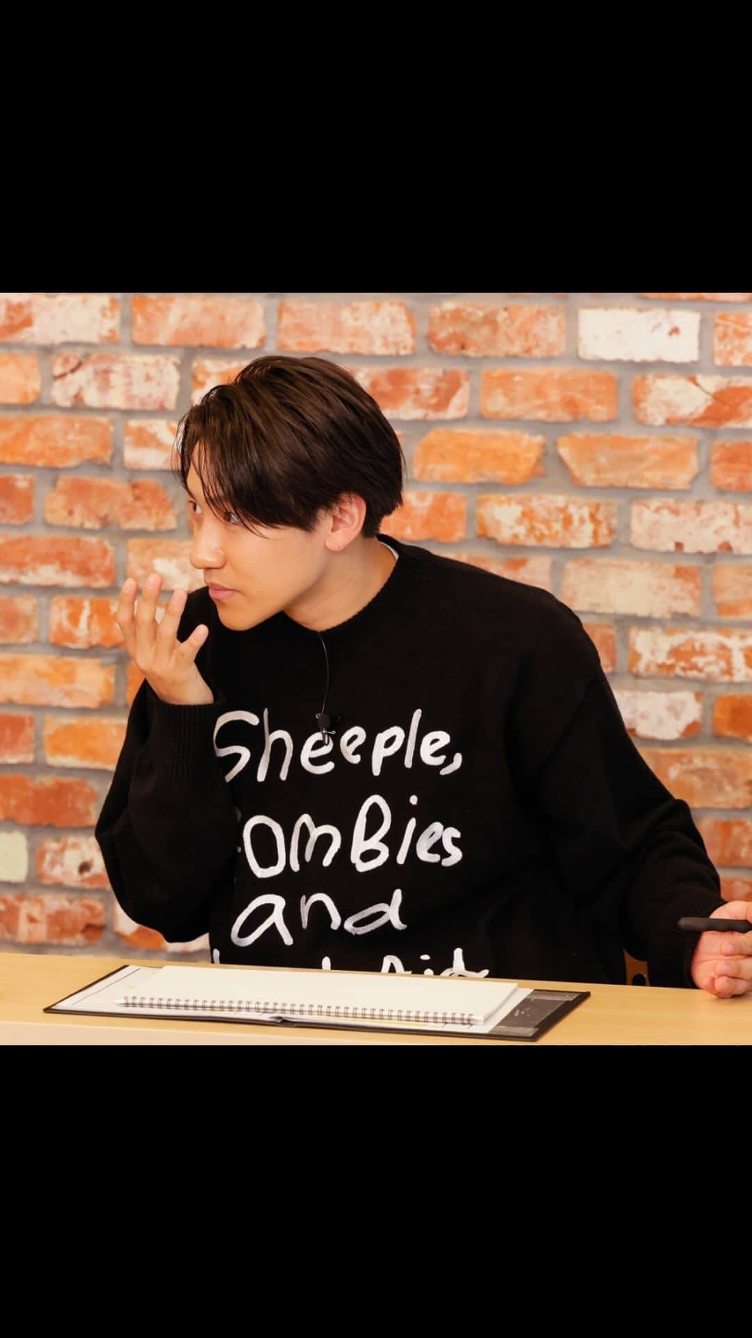 GENERATIONS高校TVのインスタグラム：「【🐷発想が人と違う日出コンビ🐰】懐かし名場面をプレイバック✨GENERATIONS24時間テレビでGENEはトレカ当選者のお願いをどこまで叶えてくれるかの話で、メンバーの想像を遥かに超えてくる小森隼。  #gene高 #ジェネ高 #generations高校tv #gene #generations #ジェネ #ジェネレーションズ #generationsfromexiletribe #ldh #白濱亜嵐 #片寄涼太 #数原龍友 #小森隼 #佐野玲於 #関口メンディー #中務裕太」