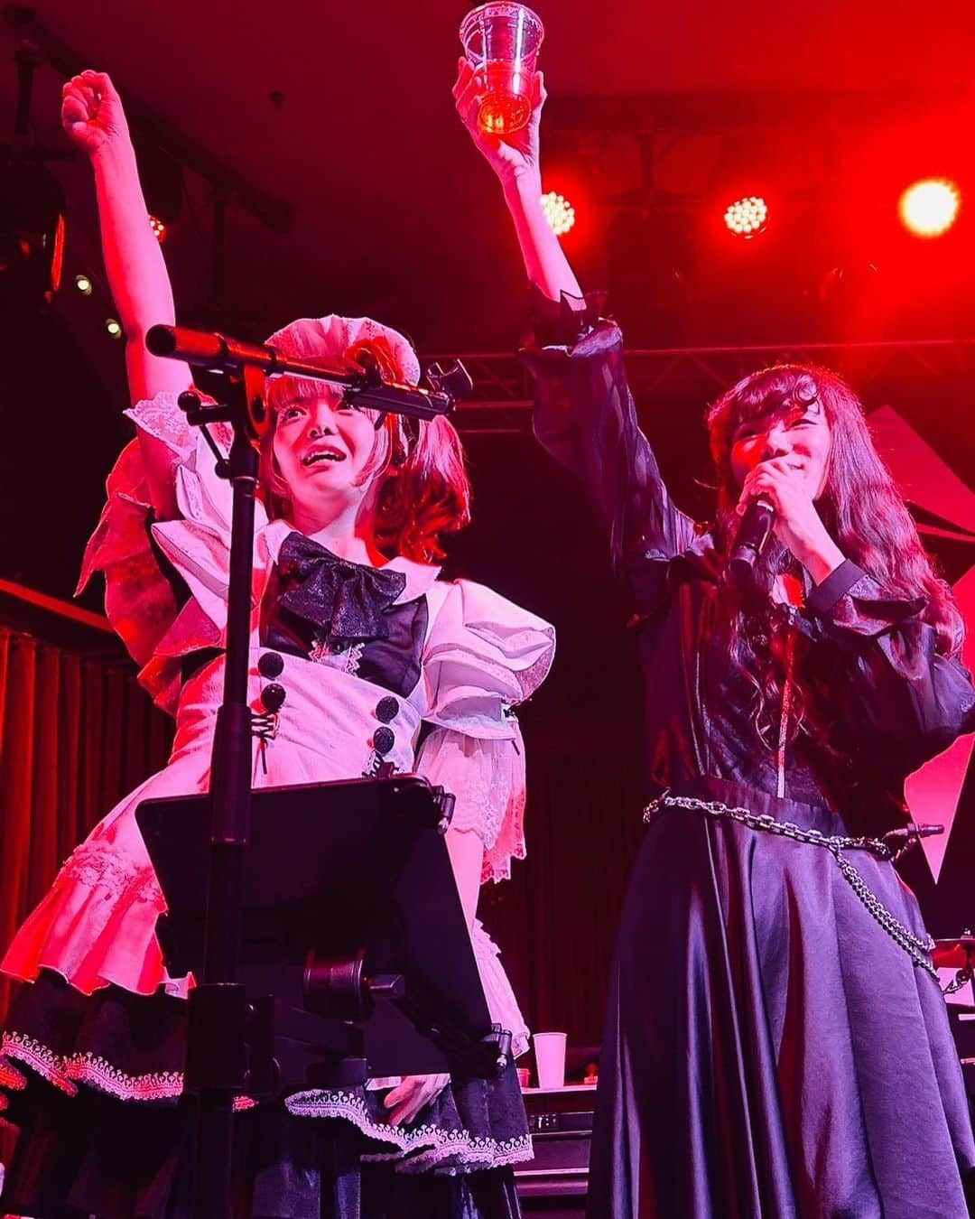 MISAさんのインスタグラム写真 - (MISAInstagram)「Thanks Portland!  The beer was fresh and delicious!  It was really great to hear everyone having fun.  #bandmaid」8月12日 19時02分 - misa_bandmaid