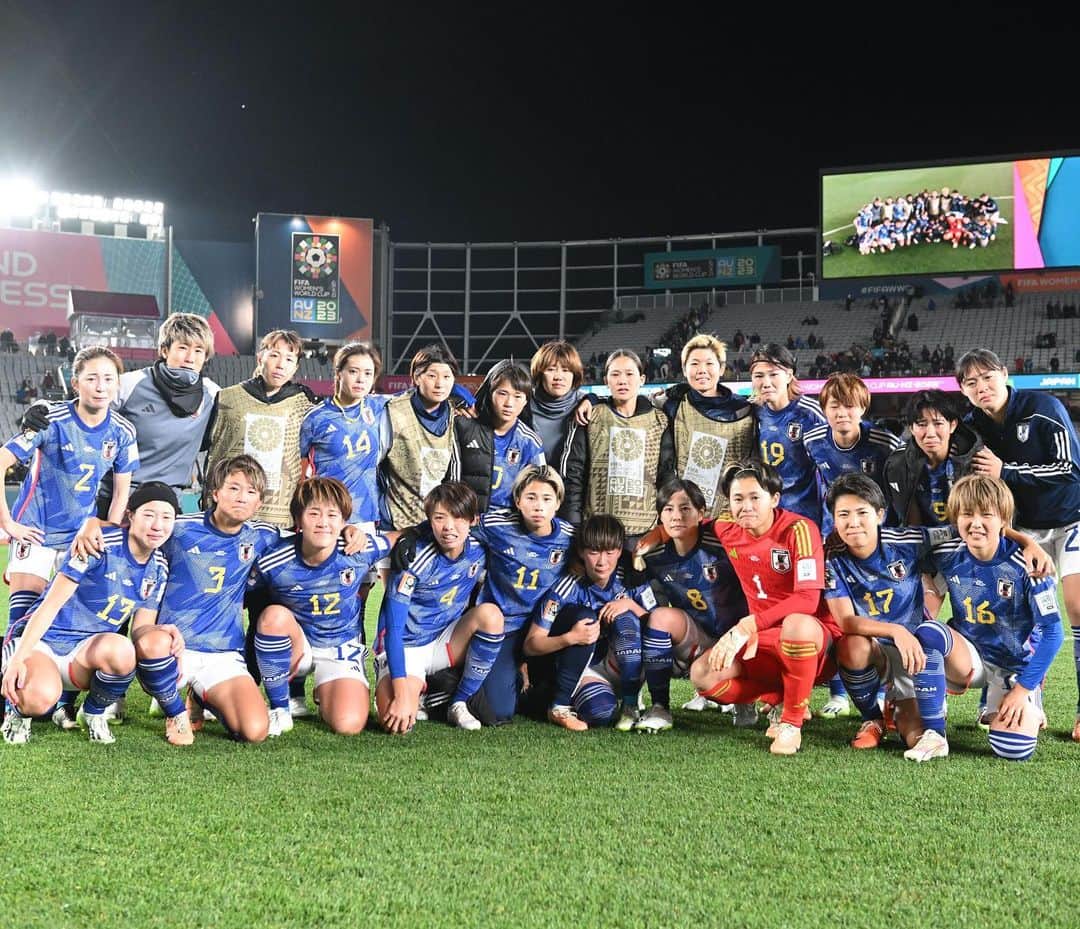 田中美南さんのインスタグラム写真 - (田中美南Instagram)「🇯🇵  最高のチームでした。 だからこそもっと世界に証明したかった。  だけど、このメンバーで悔いなく戦えたことが誇りです みんな心からありがとう。  現地でもホームみたいな雰囲気で愛されてました。 日本からもたくさんの応援ありがとうございました！  ©︎JFA  #fifa #jfa #nadeshiko #japan  #worldcup #fifaworldcup #fifawwc」8月12日 19時11分 - minatanaka_official