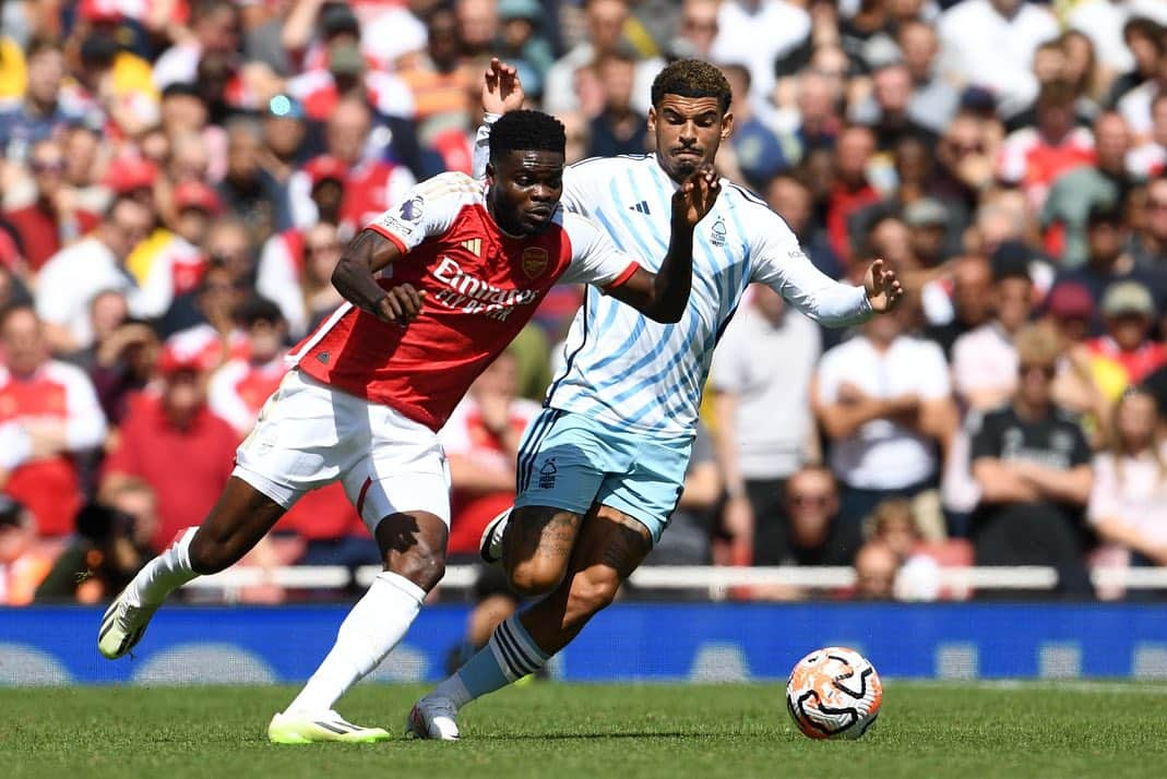 トーマス・パーテイさんのインスタグラム写真 - (トーマス・パーテイInstagram)「Starting the season with 3 points 🙌🏾  #TP5 #COYG」8月13日 4時43分 - thomaspartey5