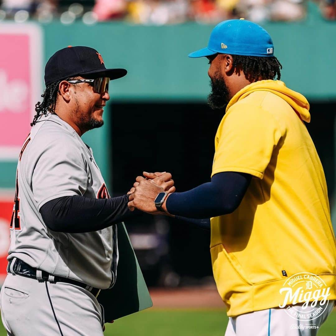 ミゲル・カブレラさんのインスタグラム写真 - (ミゲル・カブレラInstagram)「Final time at Fenway. Thank you, @redsox. #GraciasMiggy」8月13日 6時00分 - miggy24