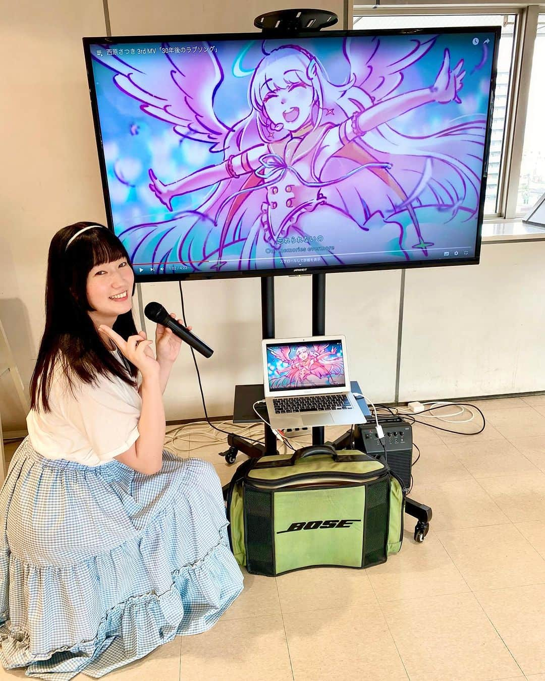 西原さつき（さつきぽん）のインスタグラム：「ライブの準備とリハーサルしてきました🌟 ⁡ 機材の持ち込みとか、配線とか、みんなでバタバタとしながら……何とか形になったかな？１つ１つ手作りしていくステージですけれど、新しいことに挑戦したり、出来ることが増えていくと楽しいよね☺️ ⁡ ちなみに来月は、作曲の学校の体験入学に申し込みをしました！今年に入ってどんどん進めている音楽の活動ですけど、自分に合うスタイルが見つけられると良いなぁ。実は作詞の本も4冊くらい読んだのですよ🔍いつか作詞作曲まで全部自分でやれるようになるぞー‼︎（オー！） ⁡ ⁡ 当日は台風が心配ですけれど……もし大丈夫そうであれば気軽に遊びに来てください‼︎当日の夕方は同じ建物の8階で乙女塾コラボカフェもやっています。打ち上げしましょー！🥳 ⁡ 【ライブ詳細】 日時 : 8月15日（火）15:00〜（予定） 場所: 草加マルイ5階「アコスホール南館連絡通路」 住所 : 〒340-0015 埼玉県草加市高砂２丁目９−１（東武鉄道伊勢崎線「草加駅」から徒歩1分） 参加費 : 無料 ⁡ #さつきぽん #乙女塾 #スタジオさつきぽん #トランスジェンダー #transgender #草加マルイ」