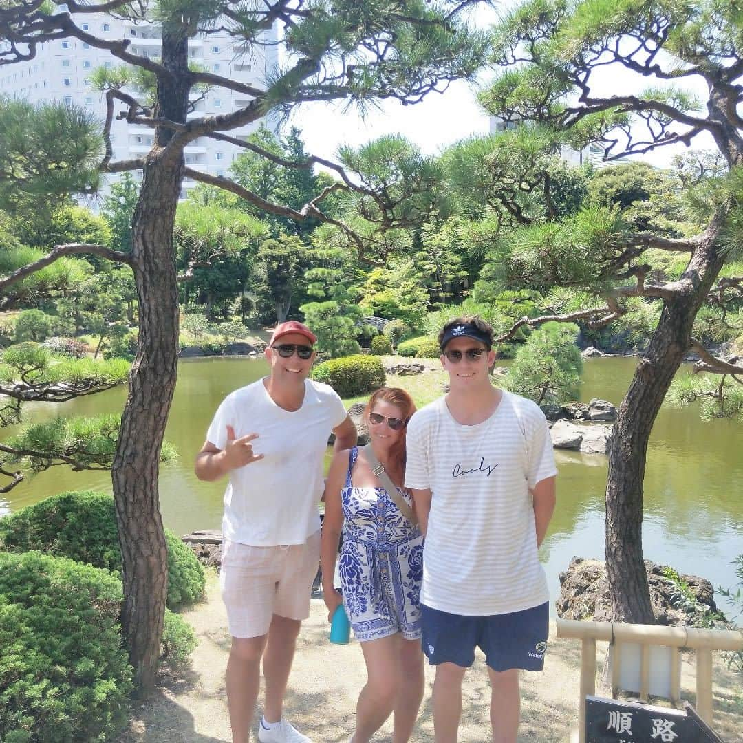 MagicalTripさんのインスタグラム写真 - (MagicalTripInstagram)「What an amazing time! One of our highlights on our service is meeting new friends through our tour! We are glad that you guys get close each other as well! ❤️   #thingstodoinkyoto #thingstodoinjapan #thingstodointokyo #tokyotours #tokyojapan #tokyotrip #japantourismboard #japantourguide #japantour2023 #japantourism #japantourist #JapanTourism #japantours #japantour #tokyotraveller #tokyotravel #tokyotravels #japantrip🇯🇵 #japantrips #japantrip2023 #japantrip #magicaltripjapan #magicaltripsmx #magicaltripcom #magicaltrip #japantravelphoto #japantraveller #japantravel #japantraveler #japantravels」8月12日 21時00分 - magicaltripcom