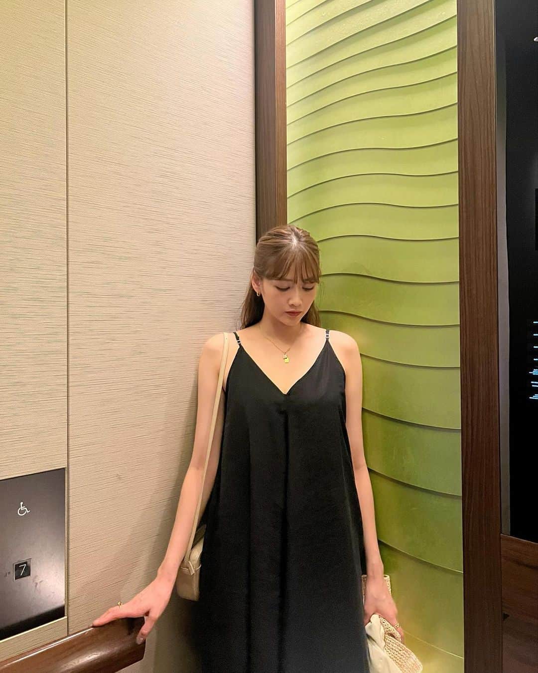 木津レイナのインスタグラム：「⁡ ☀️👒🧃」
