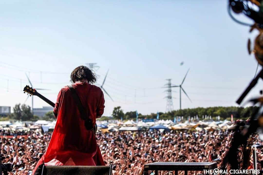 鈴木重伸さんのインスタグラム写真 - (鈴木重伸Instagram)「RISING SUN ROCK FESTIVAL ありがとうございました。 自由にのびのびとやらせていただきました。 それにしても暑かった。北海道の皆さん、次は涼しい季節にお会いしましょ。 photo by @koheisuzukiphoto」8月12日 21時24分 - shige__oral